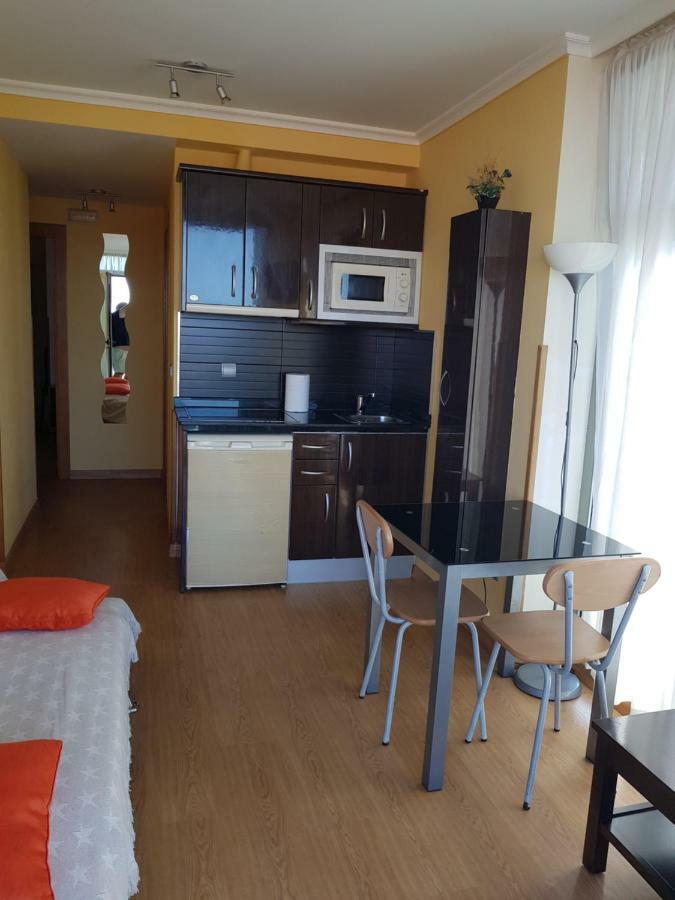 Apartamentos Maradentro Soto de la Marina Exterior foto